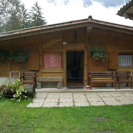 Ilaria Bed & Breakfast Caderzone